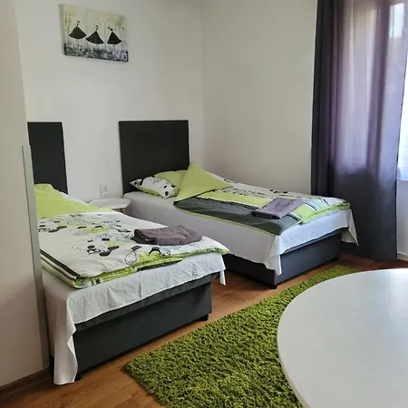 Gosciniec Noclegowe *