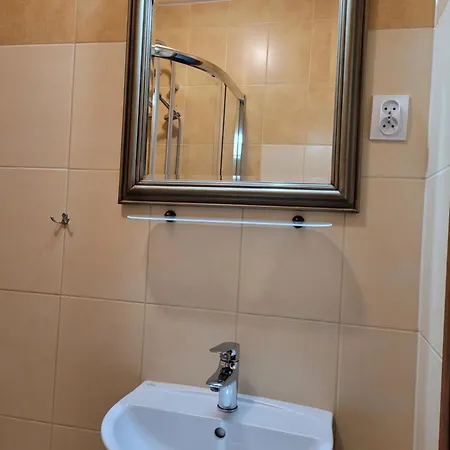 Gosciniec Noclegowe *